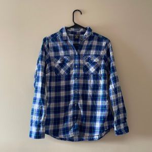 Eddie Bauer women’s plaid button-up